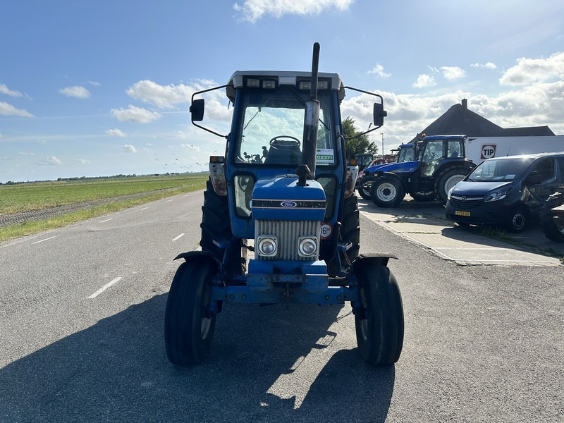 Ford 5110 - Трактор: фото 2 Ford 5110 - Трактор: фото 2