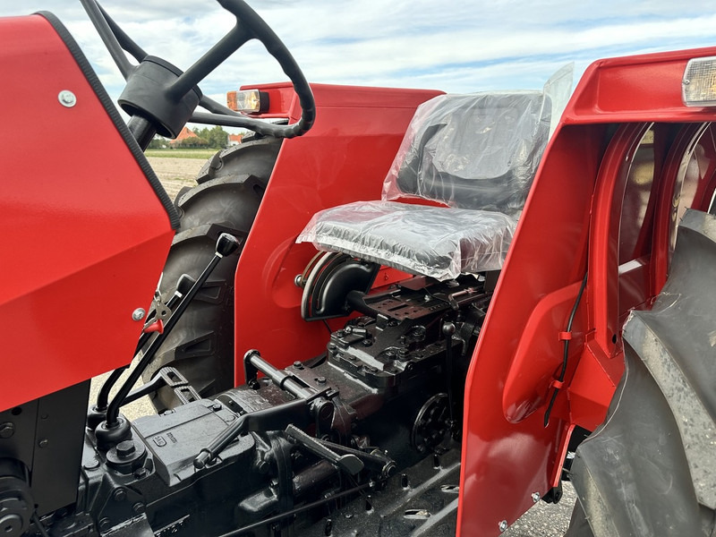 Massey Ferguson 290 - Трактор: фото 4 Massey Ferguson 290 - Трактор: фото 4