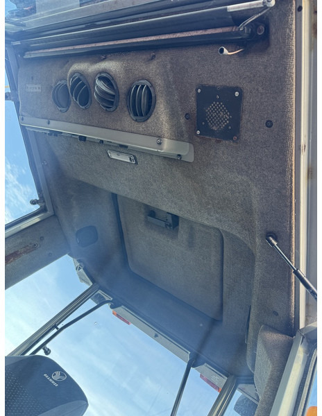 Трактор Massey Ferguson 3060: фото 9