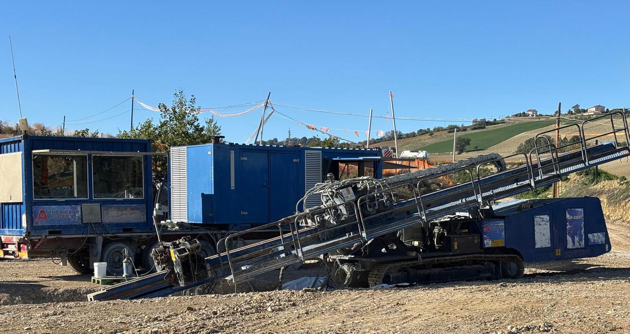 American Auger DD-220T - Техника для горизонтального бурения: фото 4 American Auger DD-220T - Техника для горизонтального бурения: фото 4