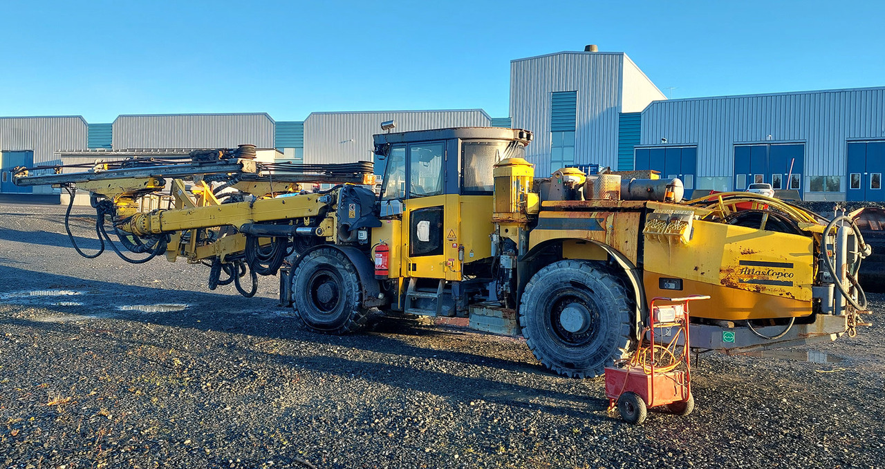 Atlas Copco E2C - Техника для горизонтального бурения: фото 1 Atlas Copco E2C - Техника для горизонтального бурения: фото 1