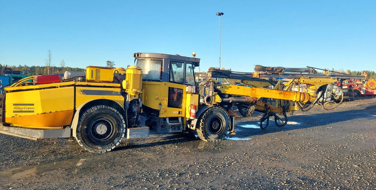 Atlas Copco E2C - Техника для горизонтального бурения: фото 3 Atlas Copco E2C - Техника для горизонтального бурения: фото 3