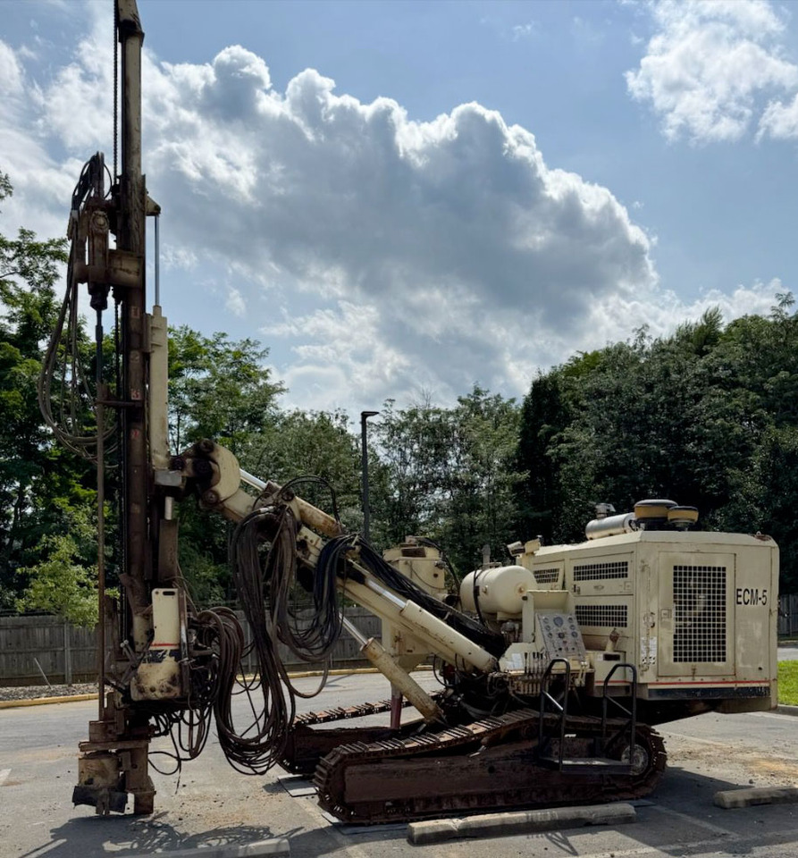 Atlas Copco ECM-590 - Буровая машина: фото 1 Atlas Copco ECM-590 - Буровая машина: фото 1