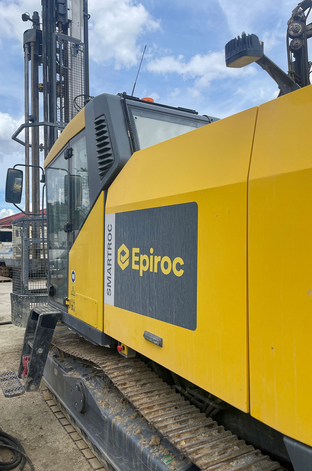 Atlas Copco SmartROC T45-10SF - Буровая машина: фото 1 Atlas Copco SmartROC T45-10SF - Буровая машина: фото 1