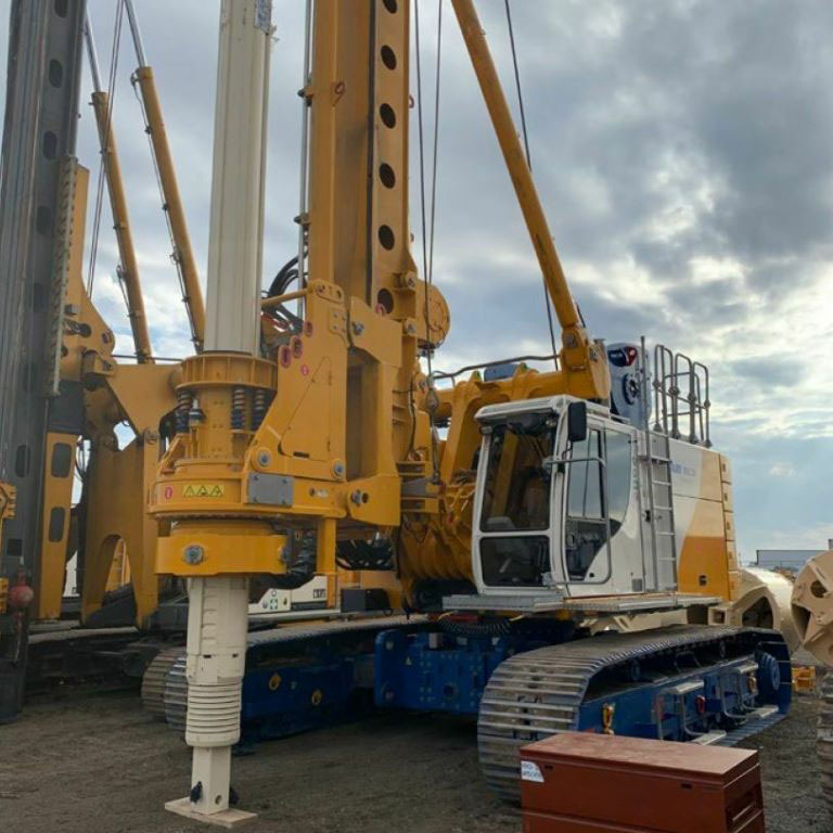 Bauer BG30 - Сваебойная установка: фото 1 Bauer BG30 - Сваебойная установка: фото 1