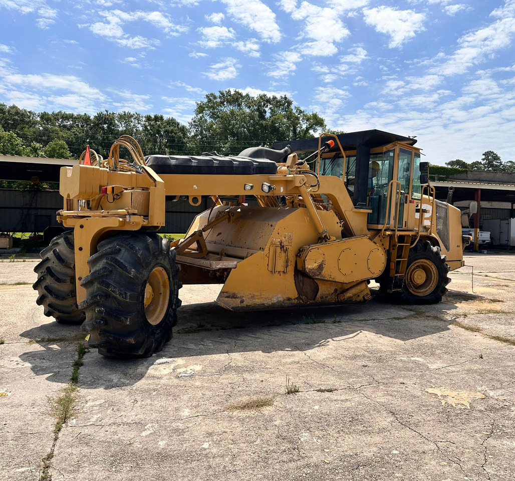Caterpillar RM500 - Стабилизатор грунта: фото 1 Caterpillar RM500 - Стабилизатор грунта: фото 1