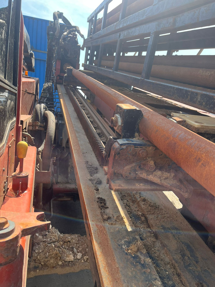 Ditch Witch JT100 Mach 1 - Техника для горизонтального бурения: фото 5 Ditch Witch JT100 Mach 1 - Техника для горизонтального бурения: фото 5