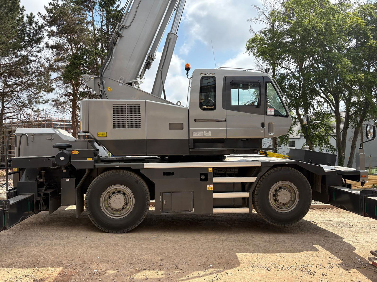 Kato CR-350Ri - Мобильный кран: фото 2 Kato CR-350Ri - Мобильный кран: фото 2