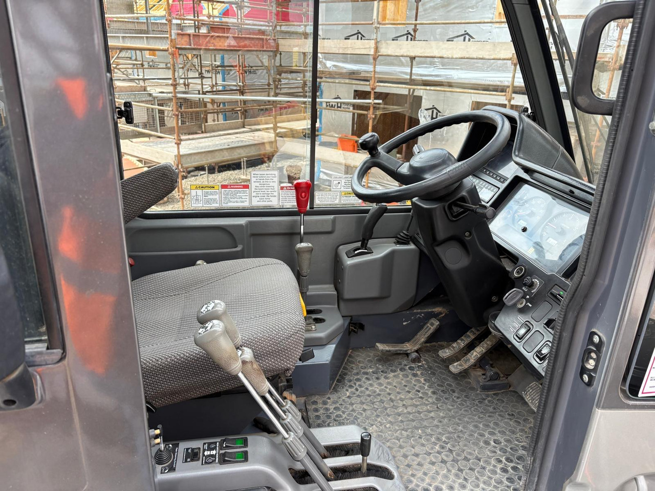 Kato CR-350Ri - Мобильный кран: фото 4 Kato CR-350Ri - Мобильный кран: фото 4