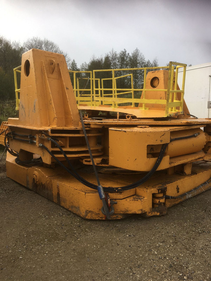 Leffer VRM2500 - Сваебойная установка: фото 2 Leffer VRM2500 - Сваебойная установка: фото 2