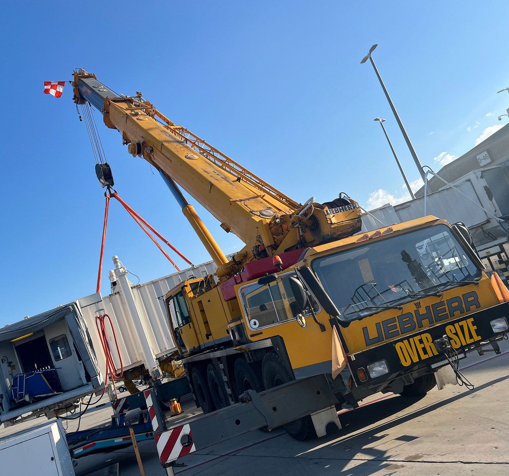 Liebherr LTM 1090-2 - Мобильный кран: фото 2 Liebherr LTM 1090-2 - Мобильный кран: фото 2
