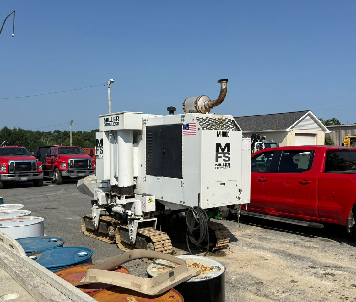 Miller Formless M-1000 - Асфальтоукладчик: фото 2 Miller Formless M-1000 - Асфальтоукладчик: фото 2