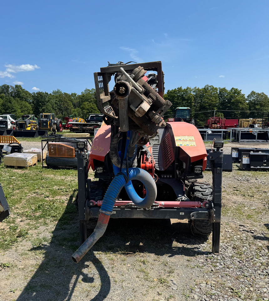 Sandvik Commando DC130Ri - Буровая машина: фото 4 Sandvik Commando DC130Ri - Буровая машина: фото 4
