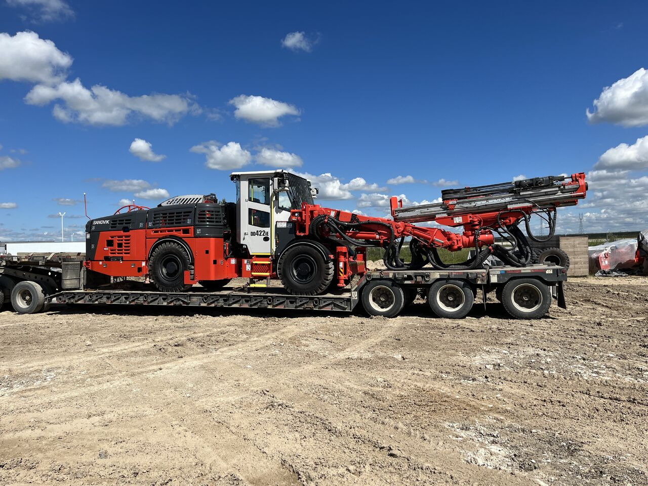 Sandvik DD422iE-2 - Техника для горизонтального бурения: фото 2 Sandvik DD422iE-2 - Техника для горизонтального бурения: фото 2
