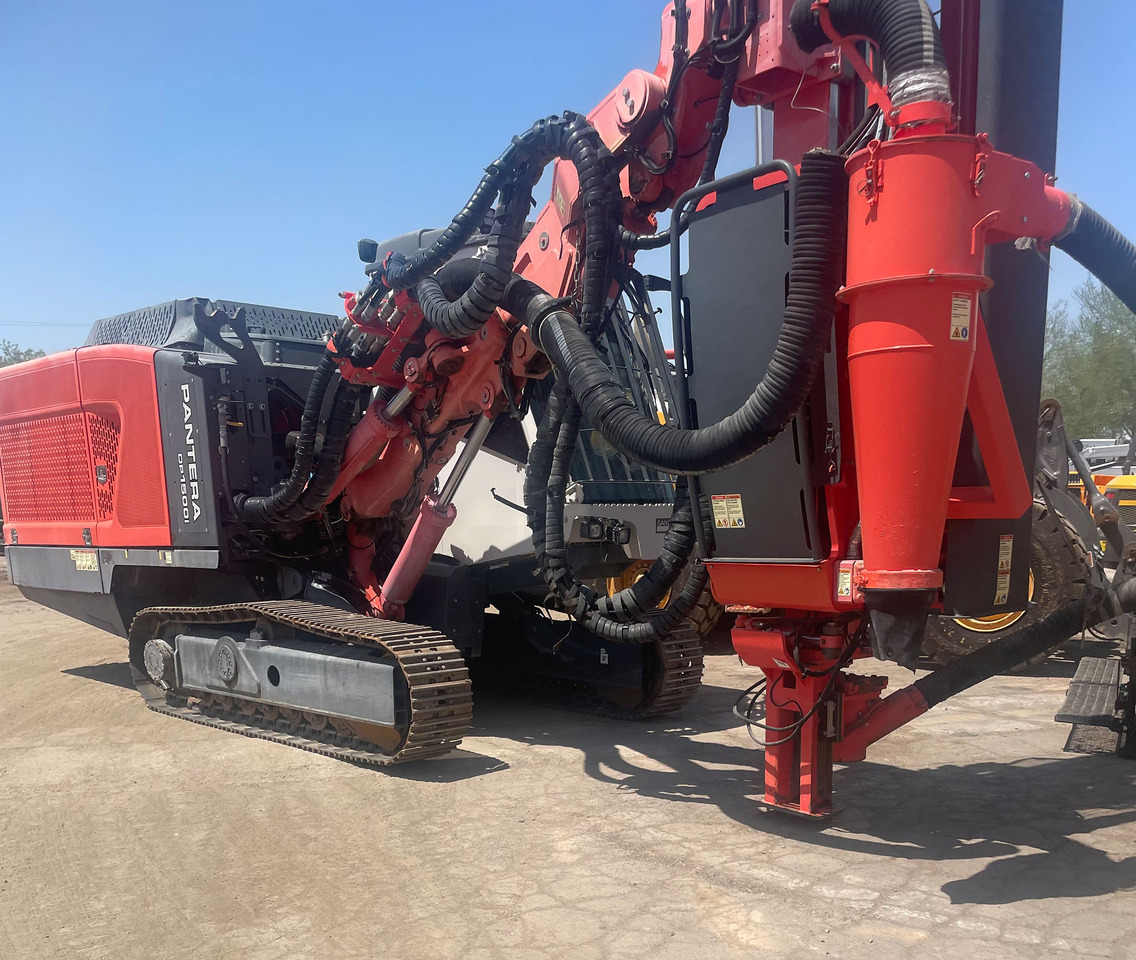 Sandvik DP1500i - Буровая машина: фото 3 Sandvik DP1500i - Буровая машина: фото 3