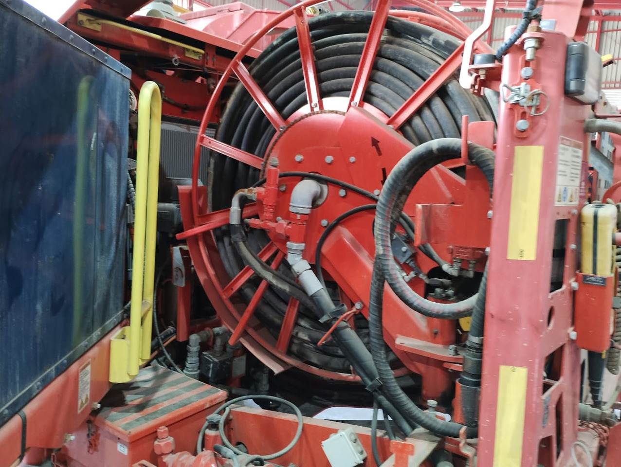 Sandvik DS411 - Горнодобывающая техника: фото 4 Sandvik DS411 - Горнодобывающая техника: фото 4