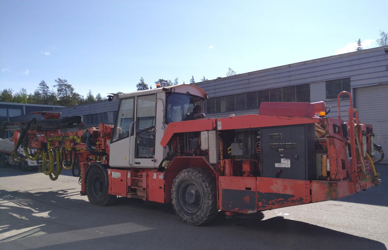 Sandvik DT920 - Буровая машина: фото 5 Sandvik DT920 - Буровая машина: фото 5