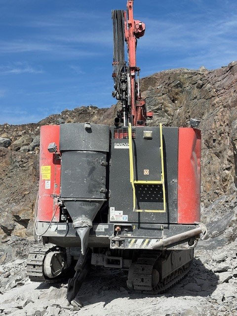 Sandvik DX800 - Буровая машина: фото 4 Sandvik DX800 - Буровая машина: фото 4