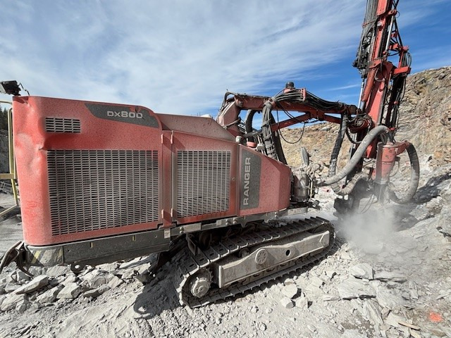 Sandvik DX800 - Буровая машина: фото 3 Sandvik DX800 - Буровая машина: фото 3