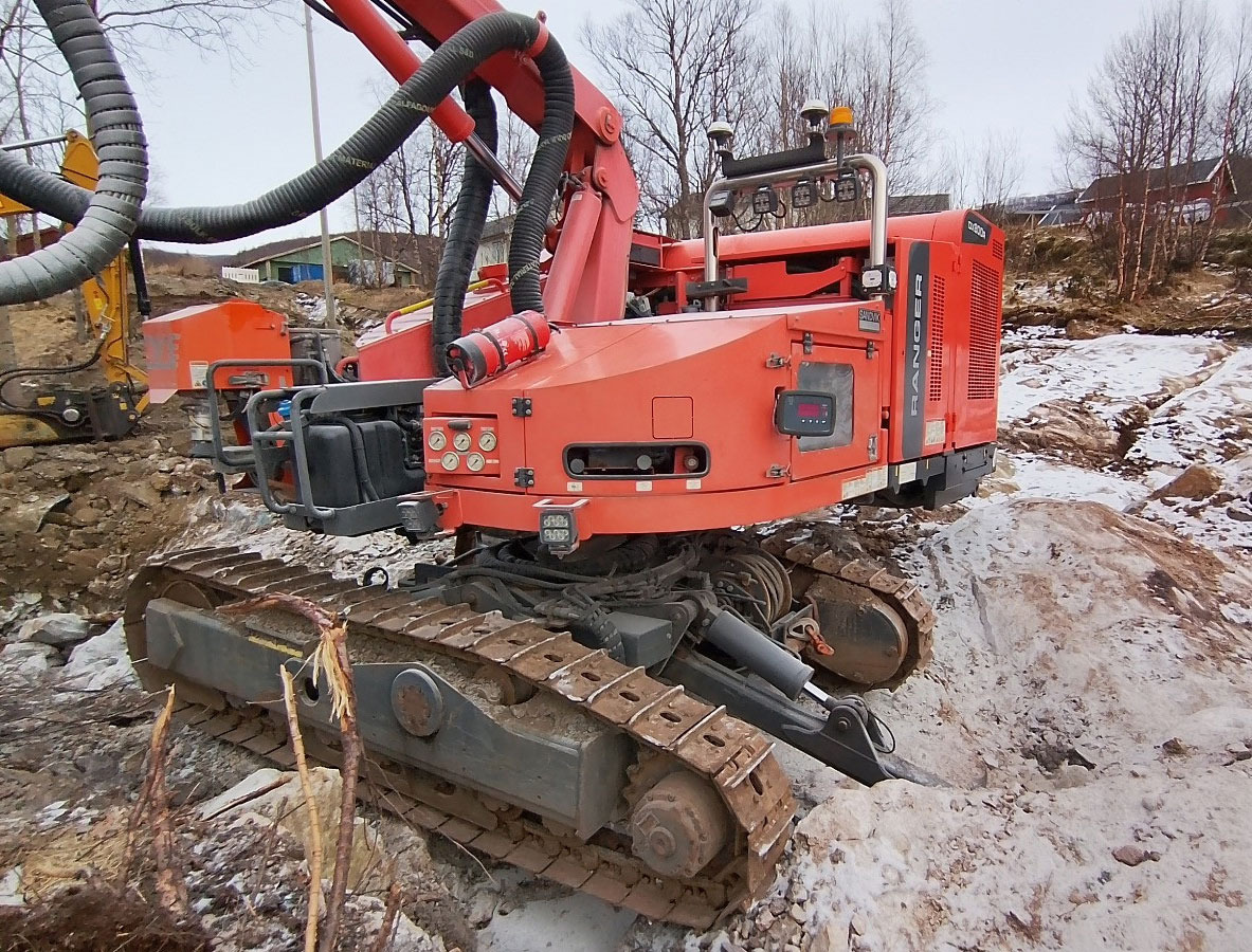 Sandvik DX800R - Буровая машина: фото 5 Sandvik DX800R - Буровая машина: фото 5