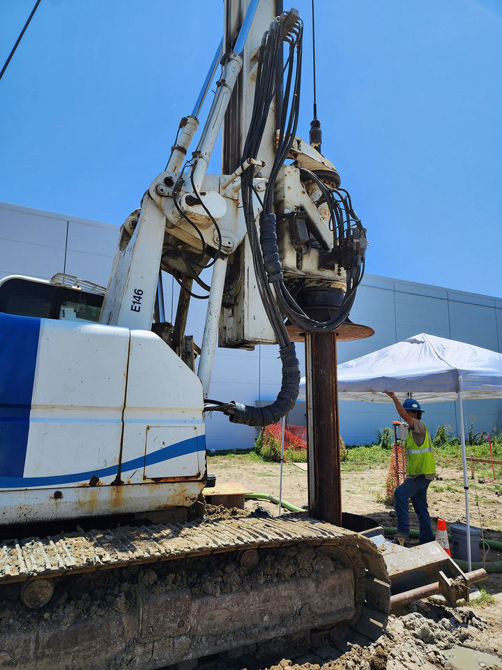 Soilmec R312 / 200 - Сваебойная установка: фото 3 Soilmec R312 / 200 - Сваебойная установка: фото 3