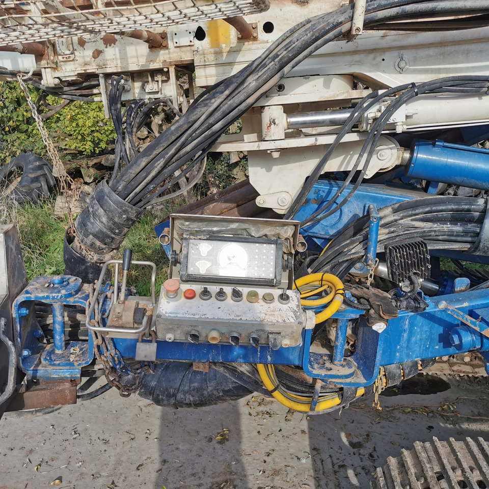 Soilmec SM-14 - Сваебойная установка: фото 5 Soilmec SM-14 - Сваебойная установка: фото 5