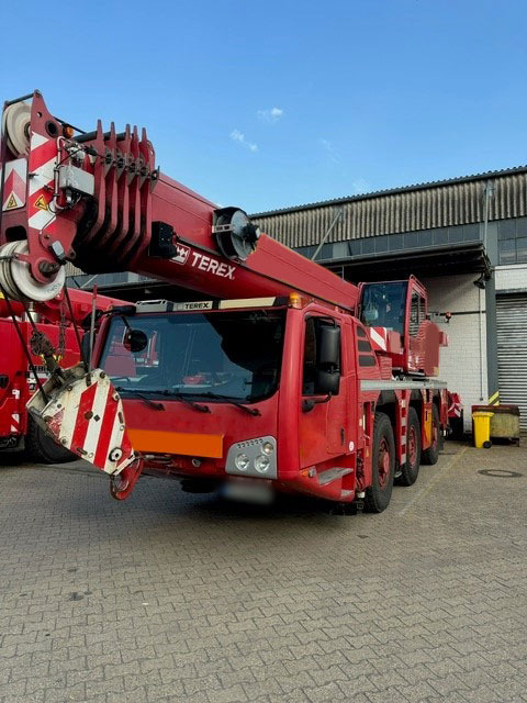 Terex Challenger 3160 - Мобильный кран: фото 3 Terex Challenger 3160 - Мобильный кран: фото 3