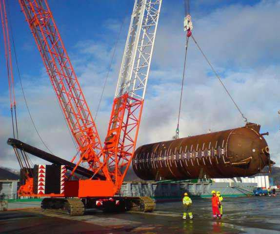 Terex Demag CC 2400-1 - Гусеничный кран: фото 1 Terex Demag CC 2400-1 - Гусеничный кран: фото 1