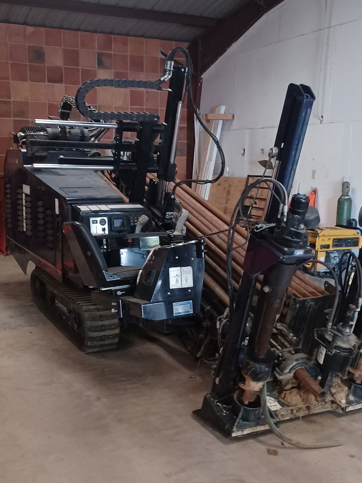 Universal UNI 23×36 - Техника для горизонтального бурения: фото 1 Universal UNI 23×36 - Техника для горизонтального бурения: фото 1