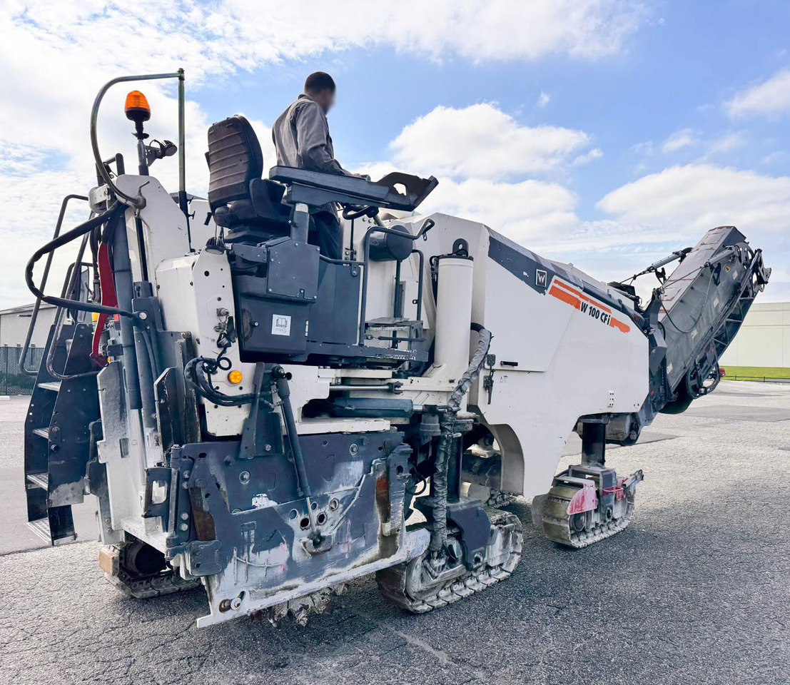Wirtgen W 100 CFI - Дорожная фреза: фото 5 Wirtgen W 100 CFI - Дорожная фреза: фото 5