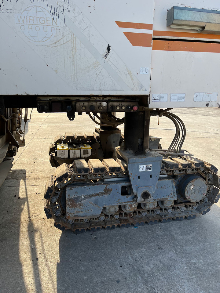 Wirtgen W 2200 - Дорожная фреза: фото 5 Wirtgen W 2200 - Дорожная фреза: фото 5