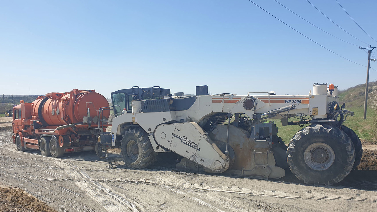 Wirtgen wr 2000 - Стабилизатор грунта: фото 1 Wirtgen wr 2000 - Стабилизатор грунта: фото 1