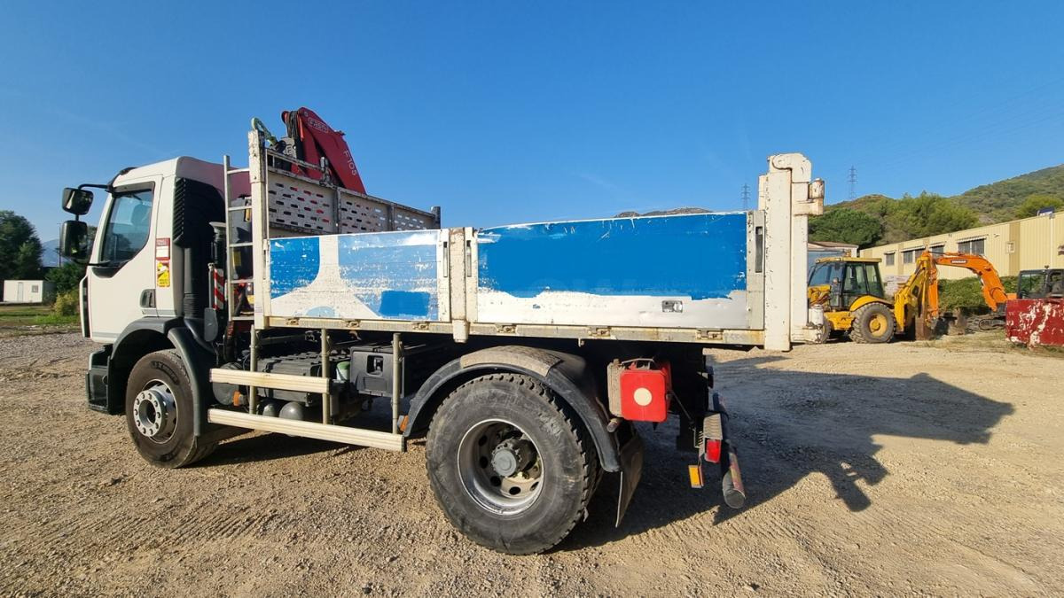 RENAULT C320 - Самосвал: фото 3 RENAULT C320 - Самосвал: фото 3