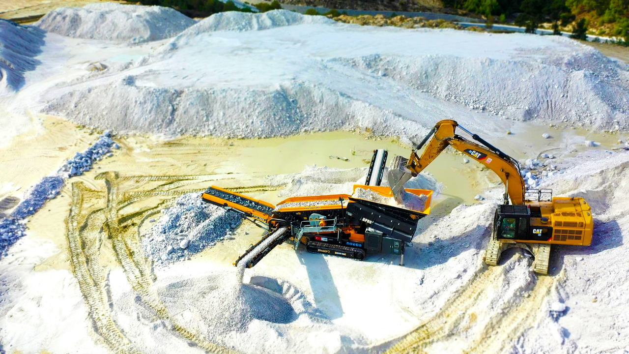 Новый Мобильная дробилка FABO Mobile crusher: фото 7