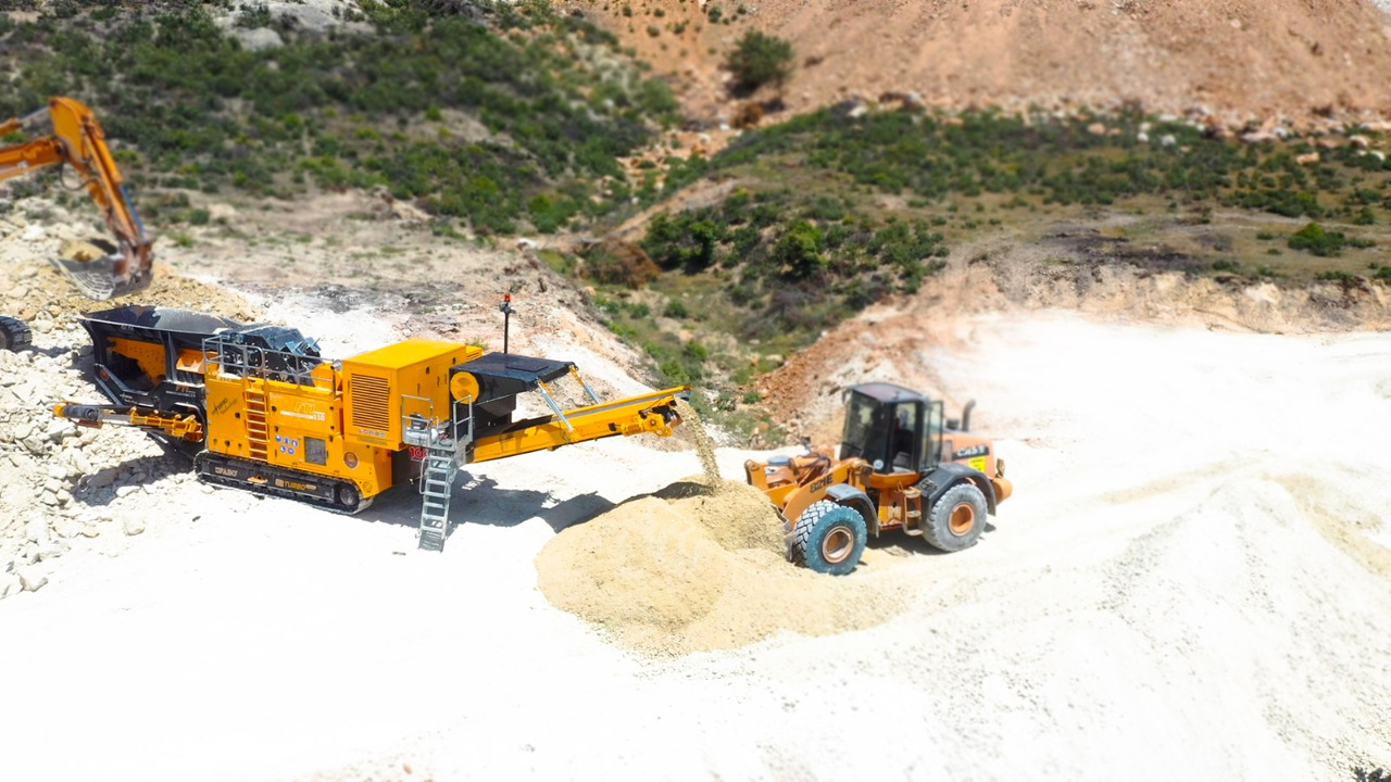 Новый Мобильная дробилка FABO Mobile crusher: фото 6