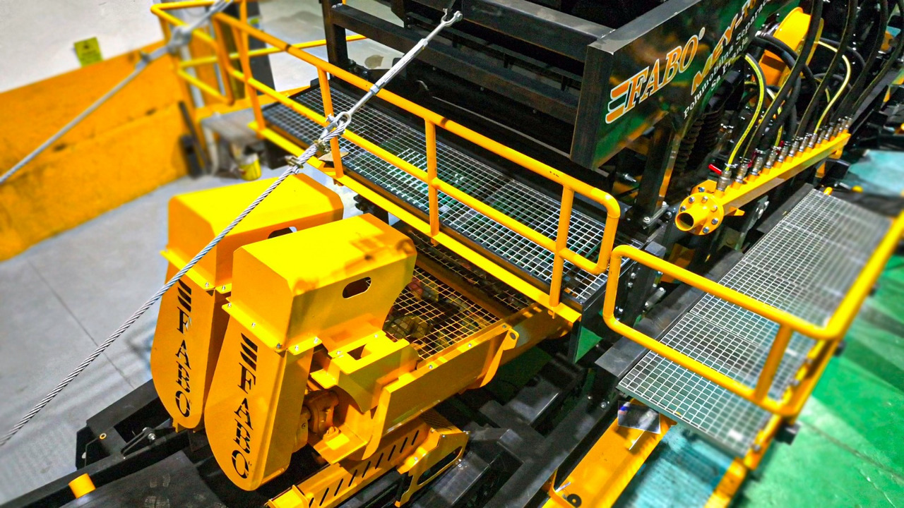 Новый Мобильная дробилка FABO Mobile crusher: фото 9