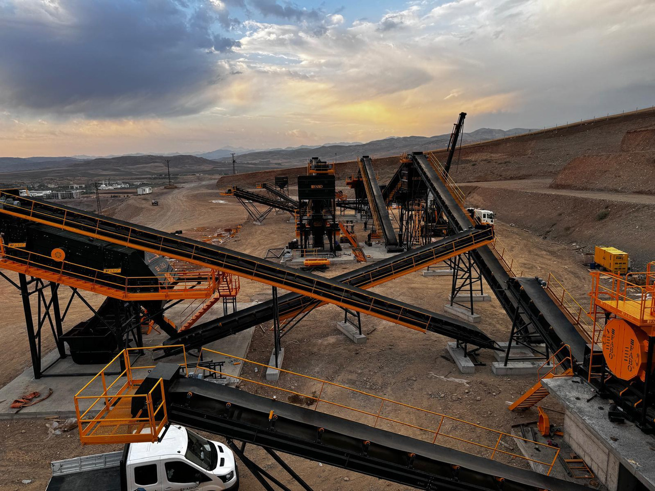 Новый Дробилка FABO crusher - stone crusher - crushers: фото 12