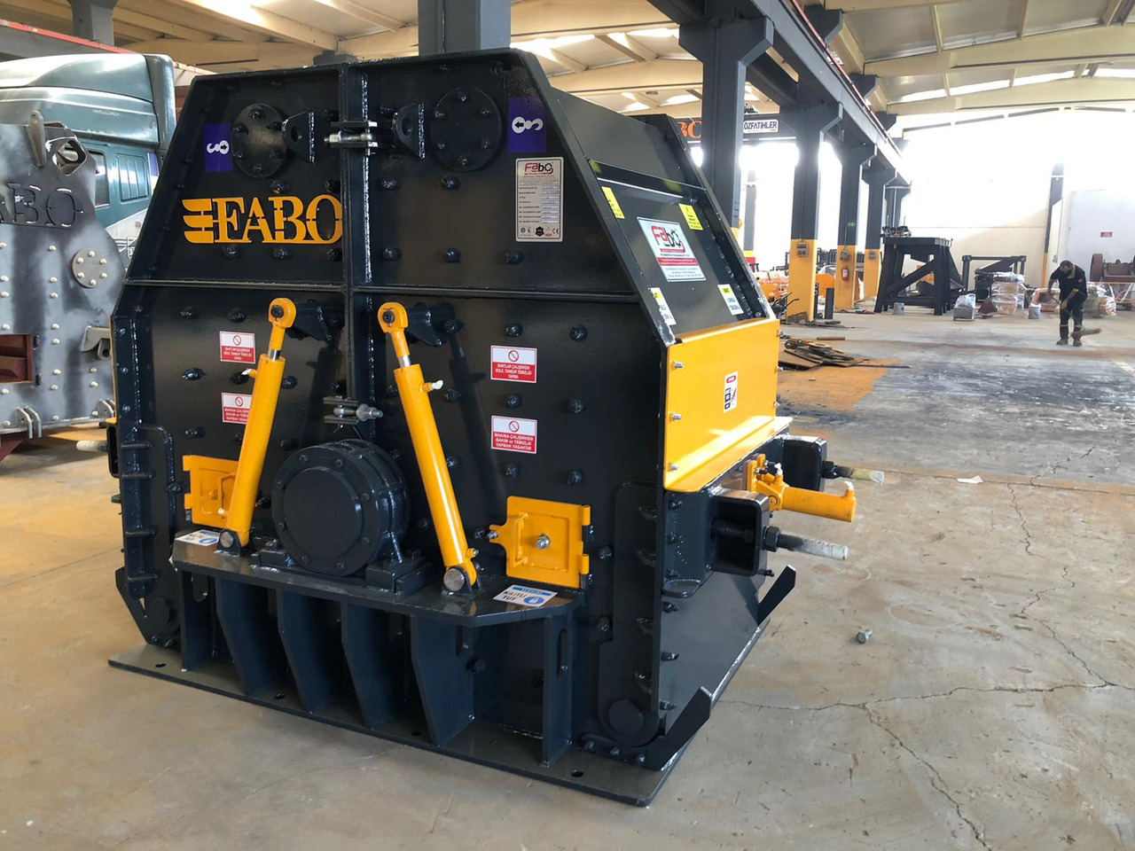 FABO impact crusher - Ударная дробилка: фото 1 FABO impact crusher - Ударная дробилка: фото 1