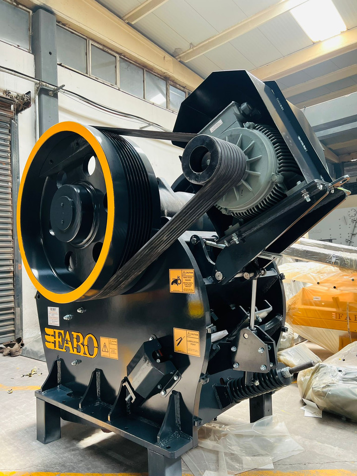 FABO jaw crusher - Щековая дробилка: фото 3 FABO jaw crusher - Щековая дробилка: фото 3
