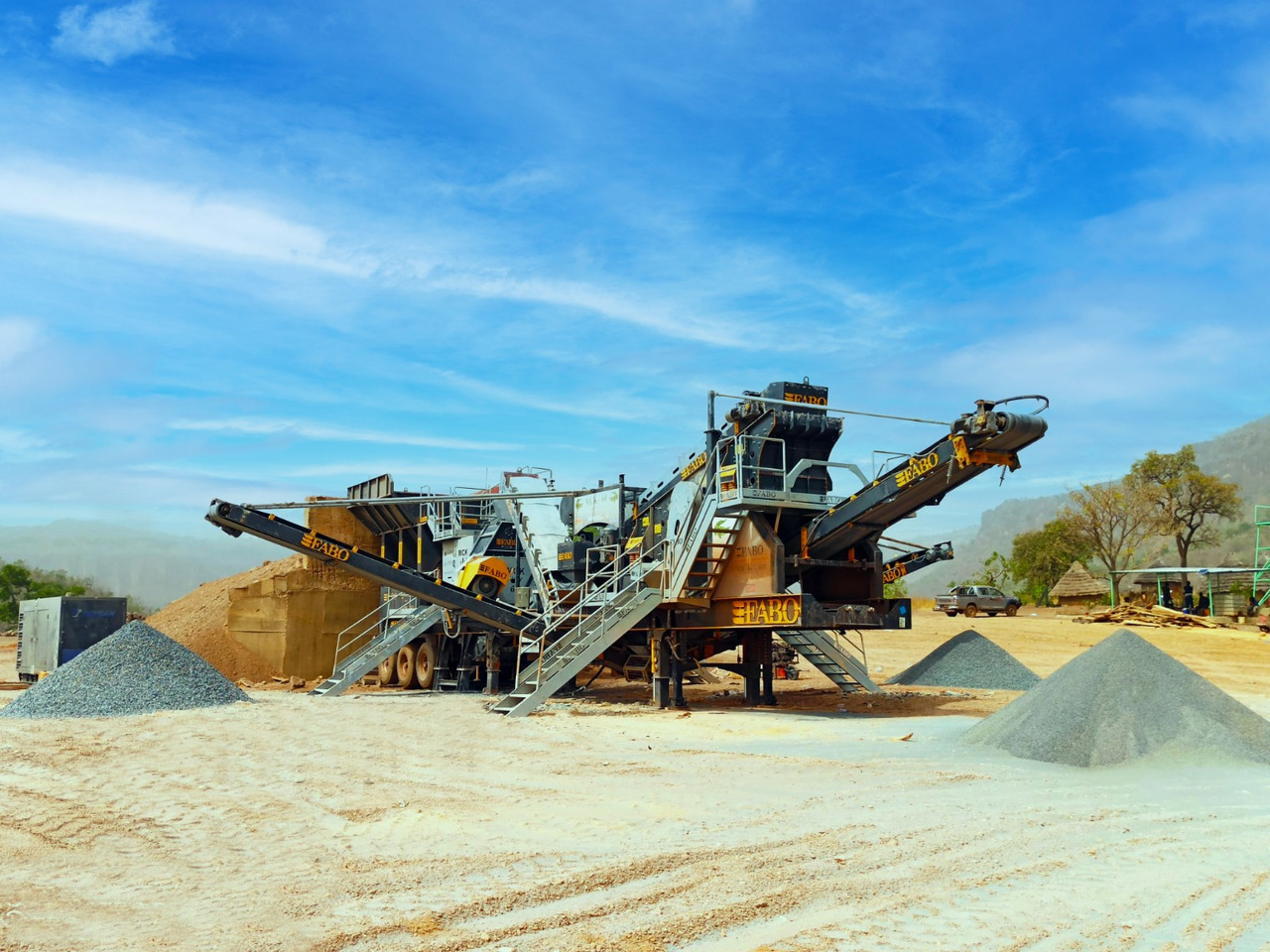 FABO mining machinery - crushing plant - Горнодобывающая техника: фото 1 FABO mining machinery - crushing plant - Горнодобывающая техника: фото 1
