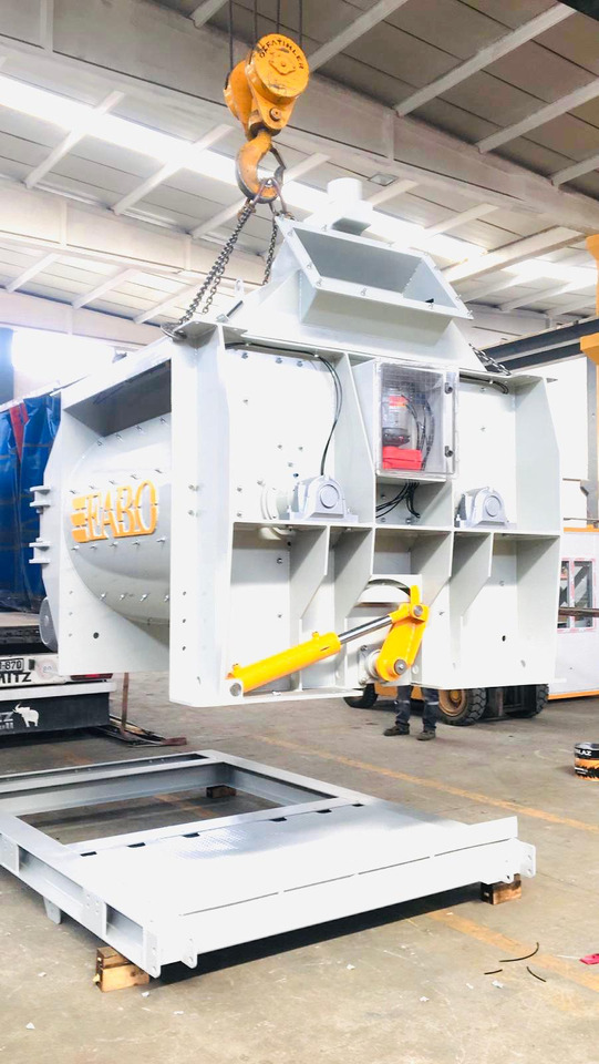 Новый Бетономешалка FABO twin shaft mixer: фото 6