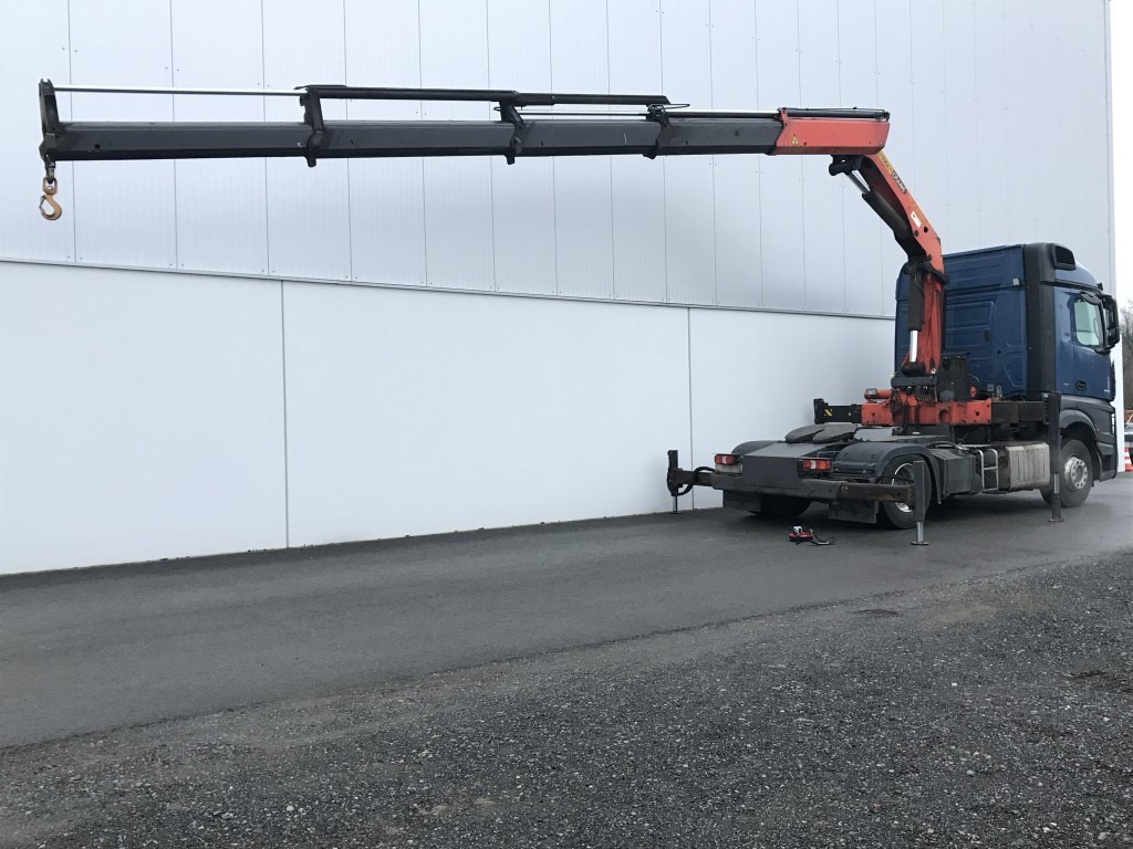 MERCEDES-BENZ Actros 1843 LS Kran Palfinger PK 23002 4 Punkt Abstützung - Тягач: фото 5 MERCEDES-BENZ Actros 1843 LS Kran Palfinger PK 23002 4 Punkt Abstützung - Тягач: фото 5