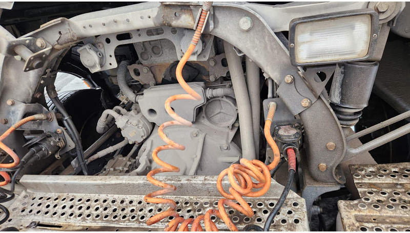 Тягач Mercedes-Benz Actros MEGA: фото 11 Тягач Mercedes-Benz Actros MEGA: фото 11