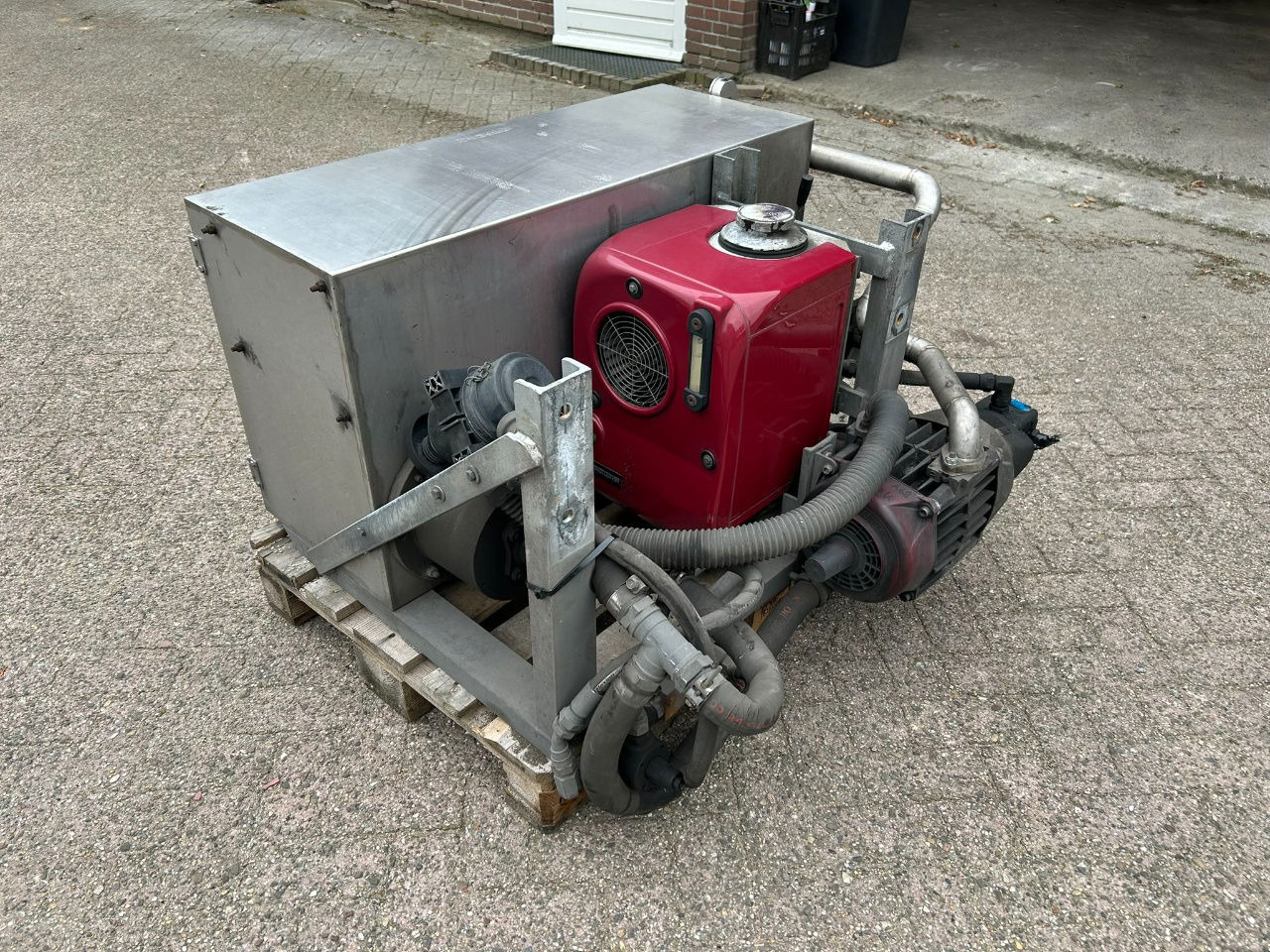Ingersoll Rand Electro unit 380 v /Liquid compresseor D 150 Agri/Food - Отопление/ Вентиляция для Грузовиков: фото 3 Ingersoll Rand Electro unit 380 v /Liquid compresseor D 150 Agri/Food - Отопление/ Вентиляция для Грузовиков: фото 3