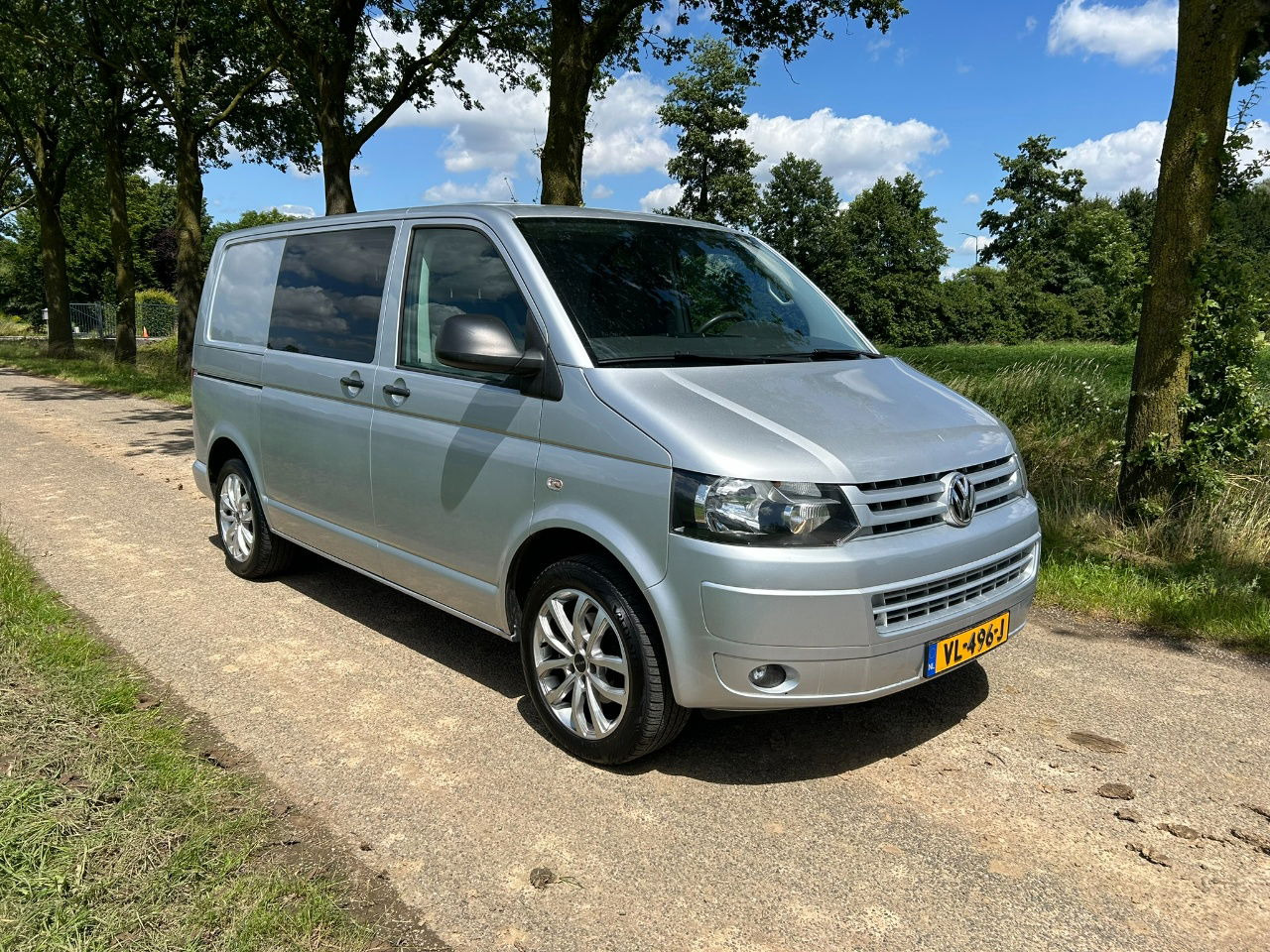 Volkswagen Transporter 2.0 TDI Bleumotion Technology L1 H1 114 PK apk 14-12-2024 Airco NL - Легковой фургон: фото 1 Volkswagen Transporter 2.0 TDI Bleumotion Technology L1 H1 114 PK apk 14-12-2024 Airco NL - Легковой фургон: фото 1