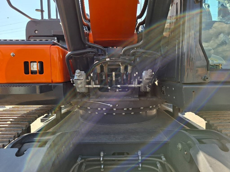 Develon DX225LC-7 - Гусеничный экскаватор: фото 5 Develon DX225LC-7 - Гусеничный экскаватор: фото 5