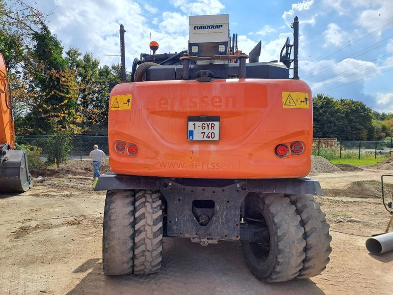 Hitachi ZX140WTB-6 - Колёсный экскаватор: фото 3 Hitachi ZX140WTB-6 - Колёсный экскаватор: фото 3