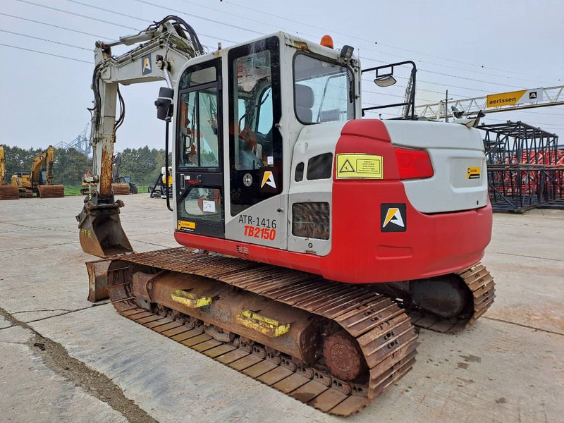 Takeuchi TB 2150 - Гусеничный экскаватор: фото 2 Takeuchi TB 2150 - Гусеничный экскаватор: фото 2