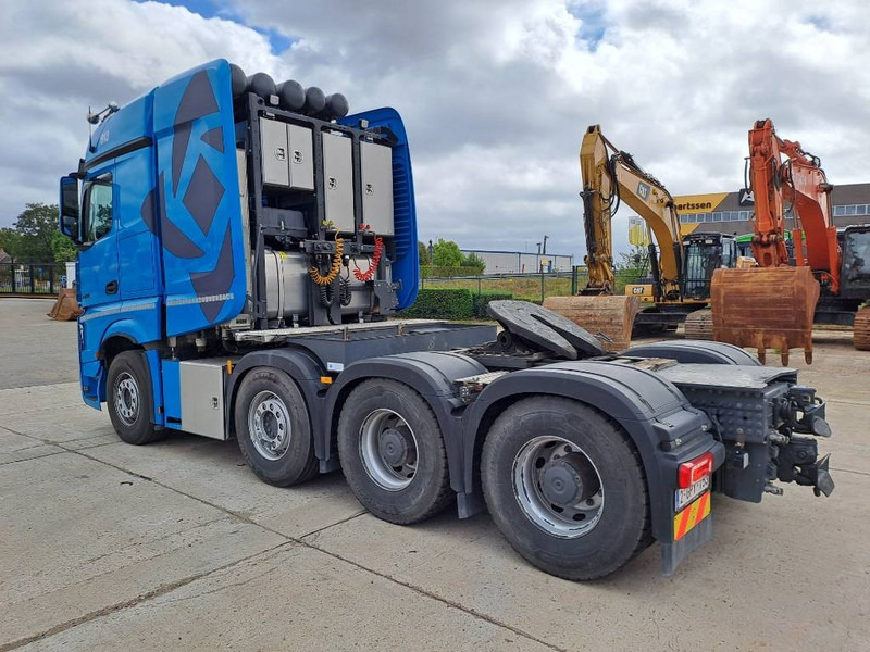 Mercedes-Benz Actros 4463 LS Giga (180Ton Push/Pull) - Тягач: фото 3 Mercedes-Benz Actros 4463 LS Giga (180Ton Push/Pull) - Тягач: фото 3