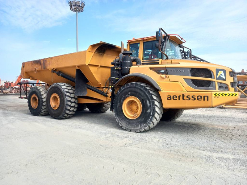 Volvo A40F (Abu dhabi) - Сочленённый самосвал: фото 3 Volvo A40F (Abu dhabi) - Сочленённый самосвал: фото 3